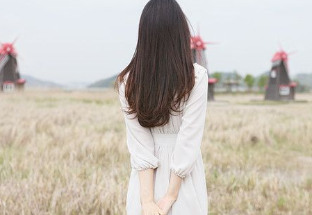 超好听的女生个性网名 抱歉我历史不好不知曾经(精选49句)