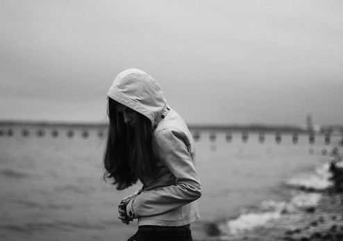 2014女生任性伤感的qq网名 别跟我玩类似的爱情