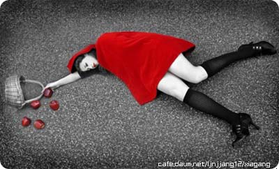 伤感女生网名2013最新版 演绎一场荒唐的闹剧