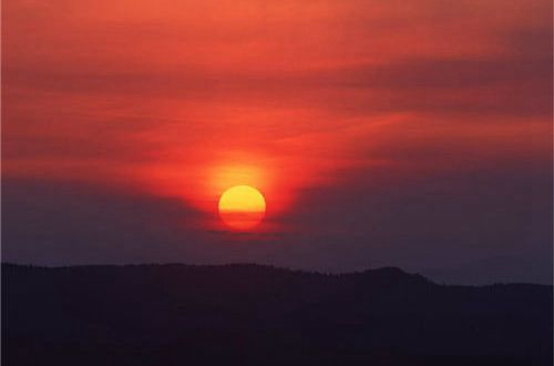 带孩子熬夜发朋友圈说说配图精选(28句)