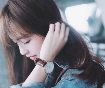 最新有含义的女生伤感网名大全 微笑掩埋了眼泪(精选83句)