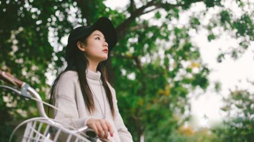 关于七夕简短唯美句子 七夕的唯美句子(精选10句)