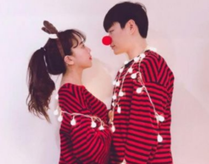 2022简单暖心的情侣网名一男一女 笑的像疯子