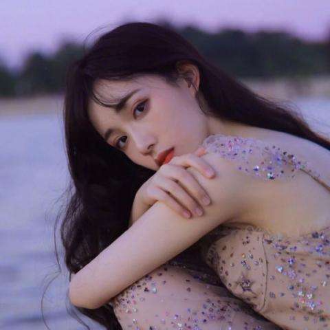 经历一些事成熟的说说 经历过后才明白的短句(精选24句)