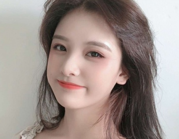 女生扩列宣言可爱有趣 开开心心不动脑筋(精选15句)