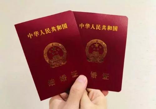结婚纪念日经典短句 结婚纪念日的简短句子(精选22句)