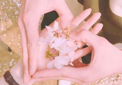 无聊又搞笑的说说心情短语幽默 请勿骚扰本人正(精选29句)
