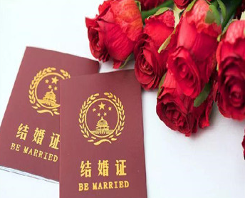 放弃自己追了很久的人发朋友圈句子 自己很累的(精选23句)