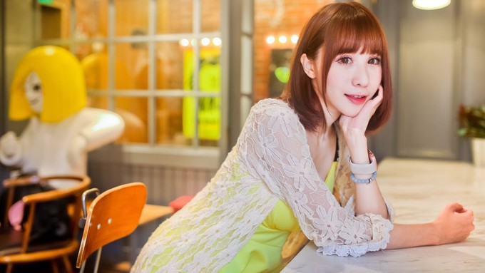 哄女朋友开心不踩雷的文案 很精辟的哄女生开心(精选22句)