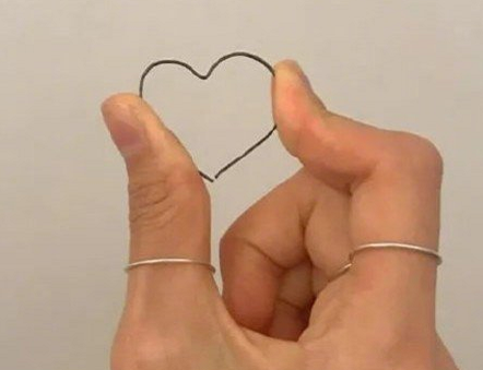 发朋友圈感激别人的话 表示感谢别人的朋友圈短(精选22句)