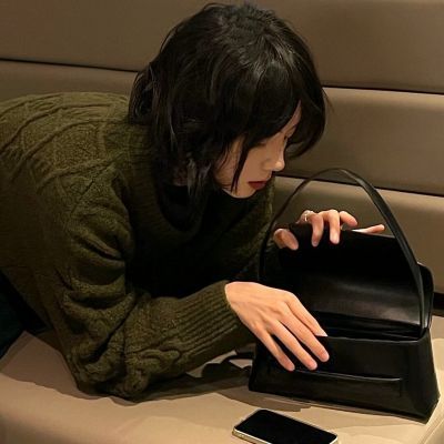 让人落泪的昵称大全 网名三个字很伤感最新版(精选38句)