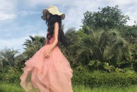 关于爱情变淡的伤感心情说说 其实我做一千件事(精选13句)
