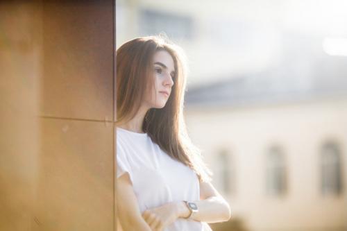 伤感唯美句子简短 表示很伤感的句子64句