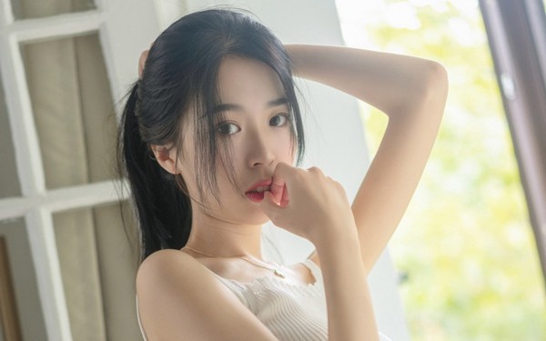 女人早安签名句子 幸福应该是来得巧，而不是来得多