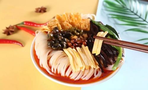 配美食图片的朋友圈说说13句