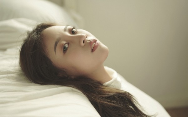 女生深夜哭了的美句句子