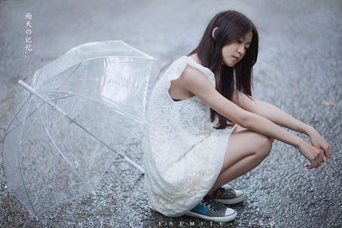 下雨了想发个朋友圈 下雨天的心情说说感悟