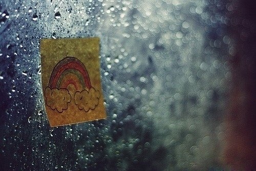 雨天和被窝最配的说说 下雨天躺被窝朋友圈说说23句