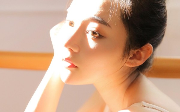 让人看了想哭的伤感句子签名 真正的寂寞是很真实的