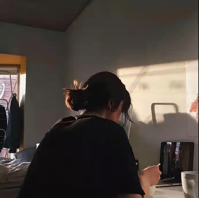 情感文案馆我这一路丢了什么(不小心弄丢了的文案)