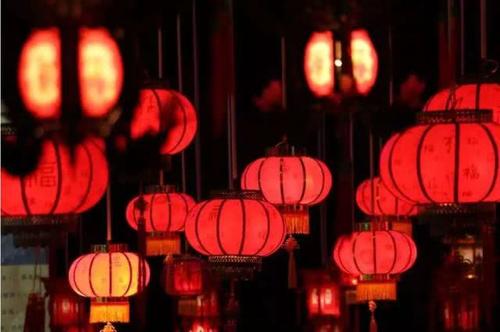 除夕夜朋友圈的说说短语
