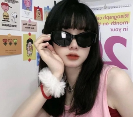 温柔中带着野的女生酷拽朋友圈文案大全