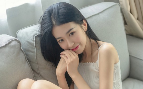 关于做人的个性说说 话多不好话少，话少不如话好