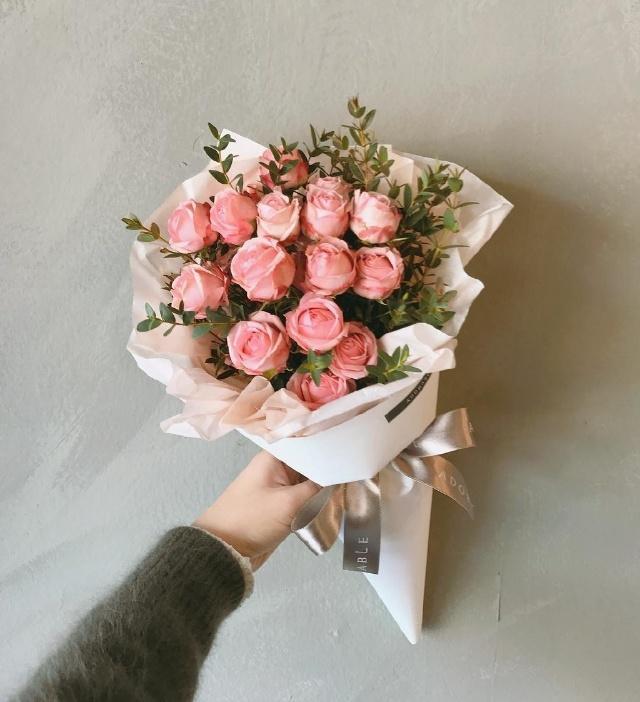 打动人心的情感文案素材(免费情感文案素材库)
