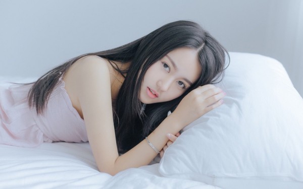 不相信一个人的微信说说