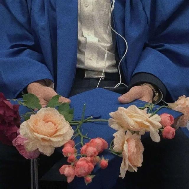 输得很彻底情感文案(我输了的文案语句)