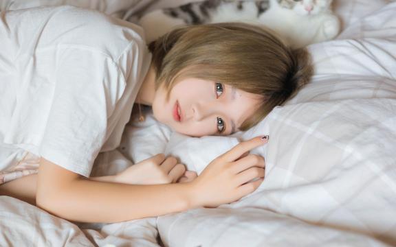 关于心疼的句子语录有哪些？伤感心痛的句子语录又有哪些？