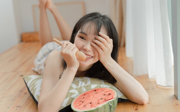 适合深夜发的短句句子语录 错了并不可怕，怕的是一错再错