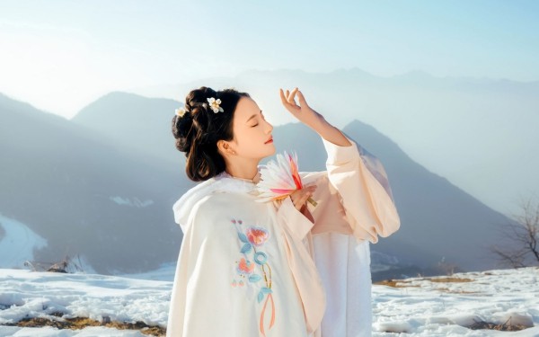 关于七夕的空间心情短语 七夕情人节祝福心情短语大全