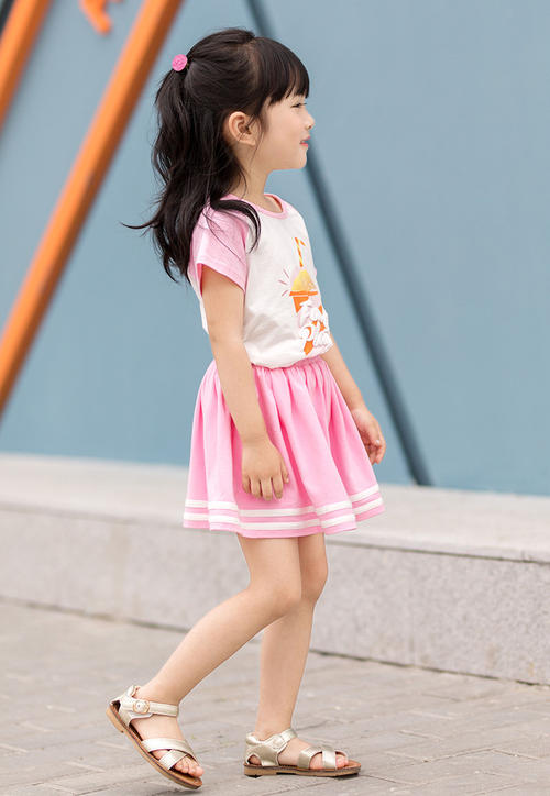 致宝贝女儿的经典语句