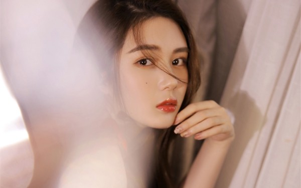 当一个女生说“我很好，我没事”的时候，信的人都是**。