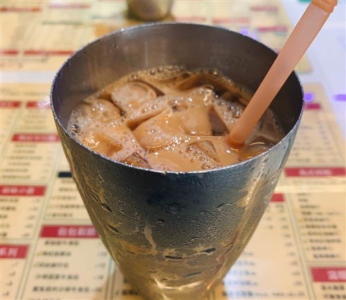 因为一杯奶茶失眠说说 奶茶喝了睡不着的说说30句
