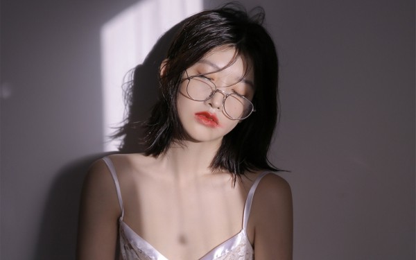 对一段感情释然的短句子 生活有进有退，输什么也不能输了心情