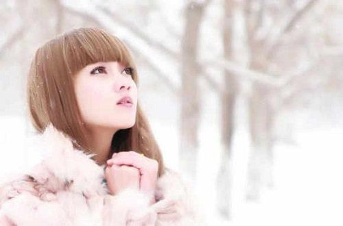 落雪寂寂，念依依