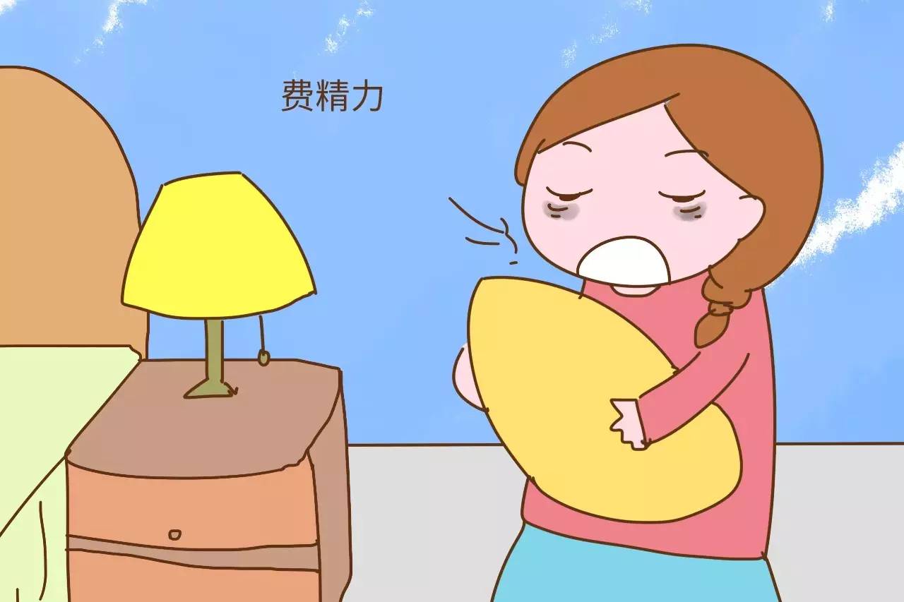 带孩子熬夜发朋友圈说说配图