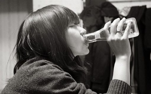 夜里哭泣的伤心文案句子