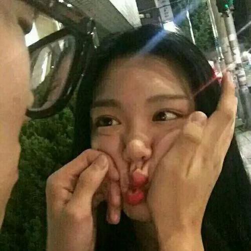 逗女朋友开心的笑话情话