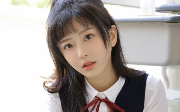 适合发微信的语录句子短句 选一种姿态，让自己活得无可替代