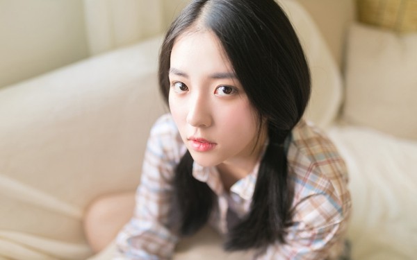 微信朋友圈伤感的语录句子 心酸纵有千百种，沉默不语最难过