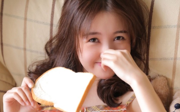 朋友圈晒孩子照片语录 表扬宝贝很棒的语录