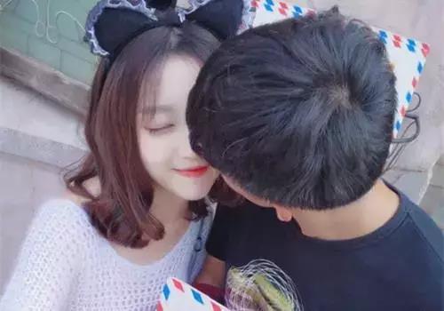 喜欢一个人的简短句子