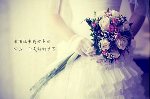很多年后，我一回头，你还在