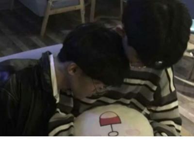 锡婚十年个性说说 微博简介怎么写吸引人