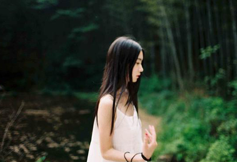 一个人挺好很潇洒的说说