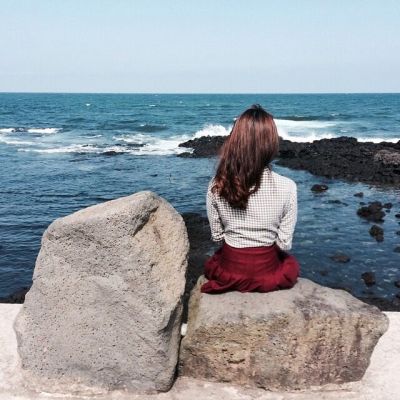 发女儿臭美照片朋友圈说说