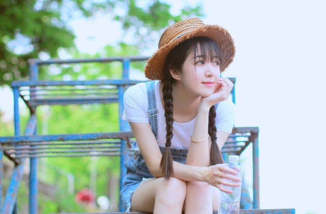 去旅游发朋友圈的精美句子 适合旅行发的文案